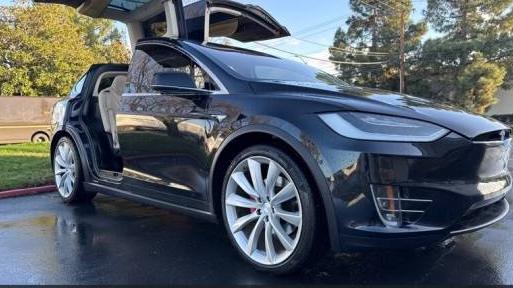 TESLA MODEL X 2017 5YJXCDE48HF044897 image